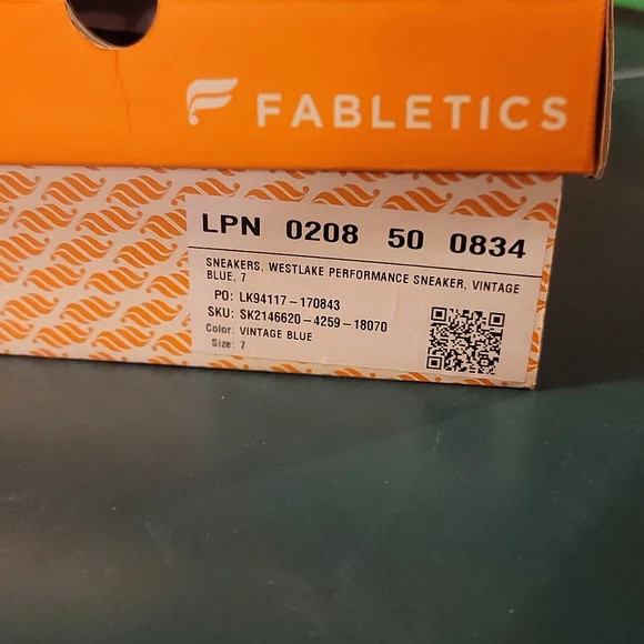 Snickers - Picture 2 of 2